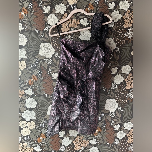 NWOT About Us Jade Brocade Dress size small - Picture 5 of 5